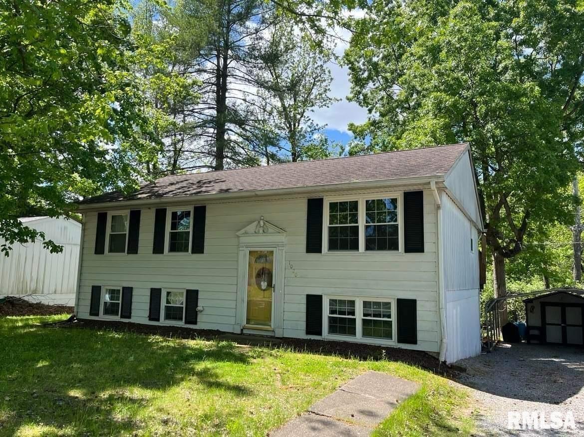 1020 W Willow St., Carbondale, IL 62901