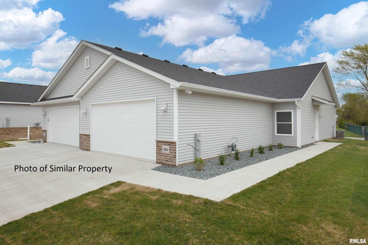 146 Kinsley Ct., East Moline, IL 61244