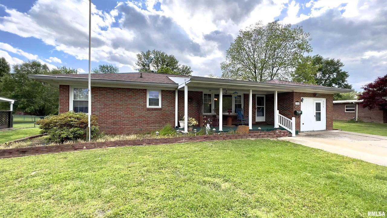 335 Park Ln., Herrin, IL 62948