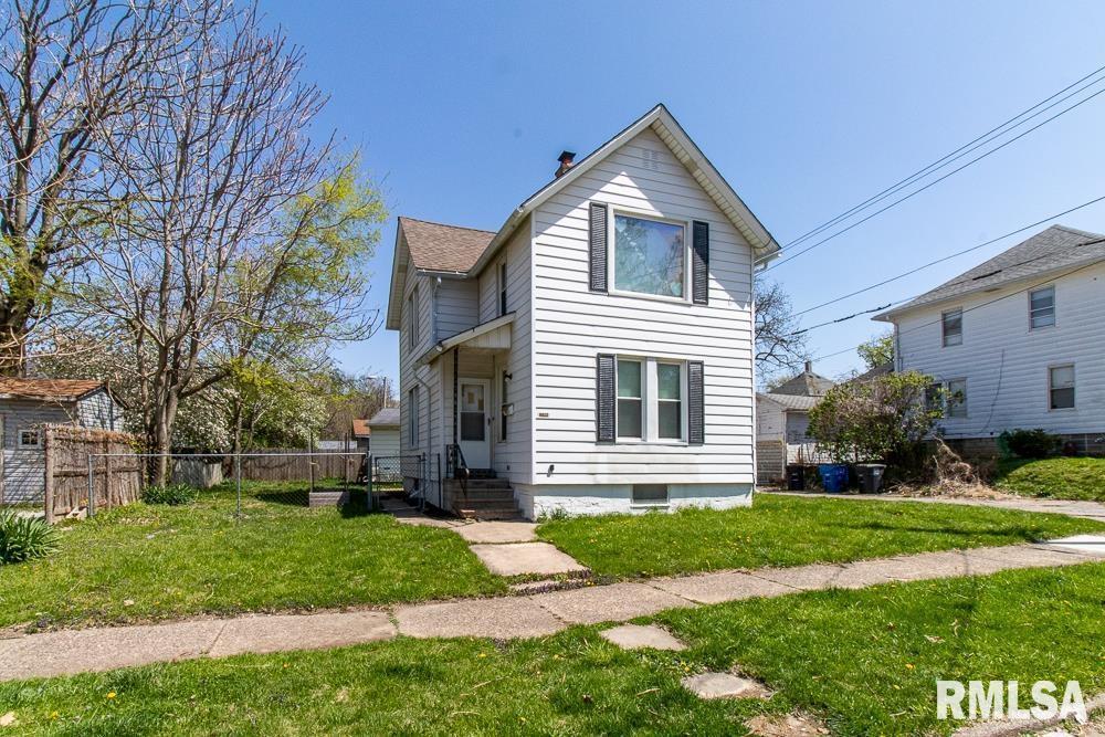 1306 17th St., Moline, IL 61265