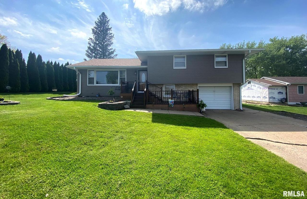 1420 7th St., Orion, IL 61273