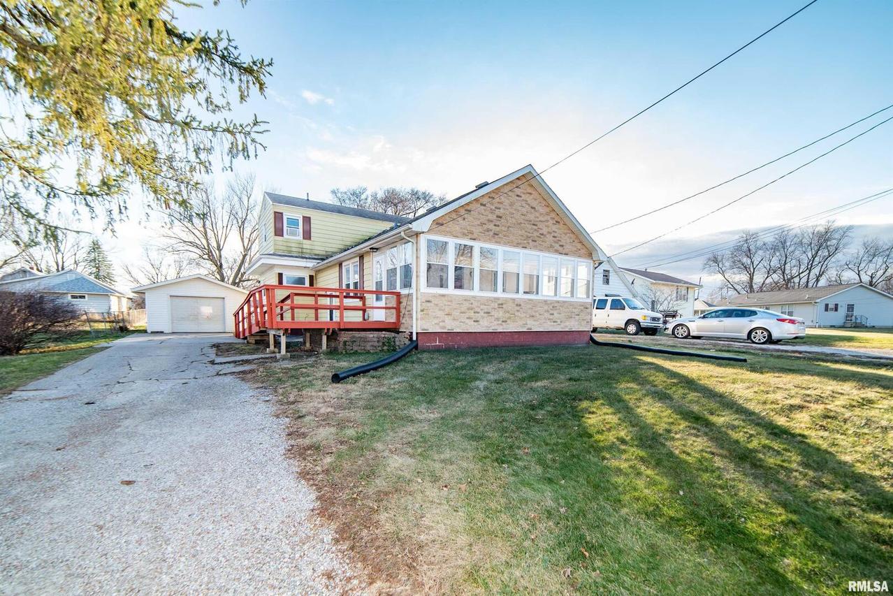 510 7th Ave., Silvis, IL 61282