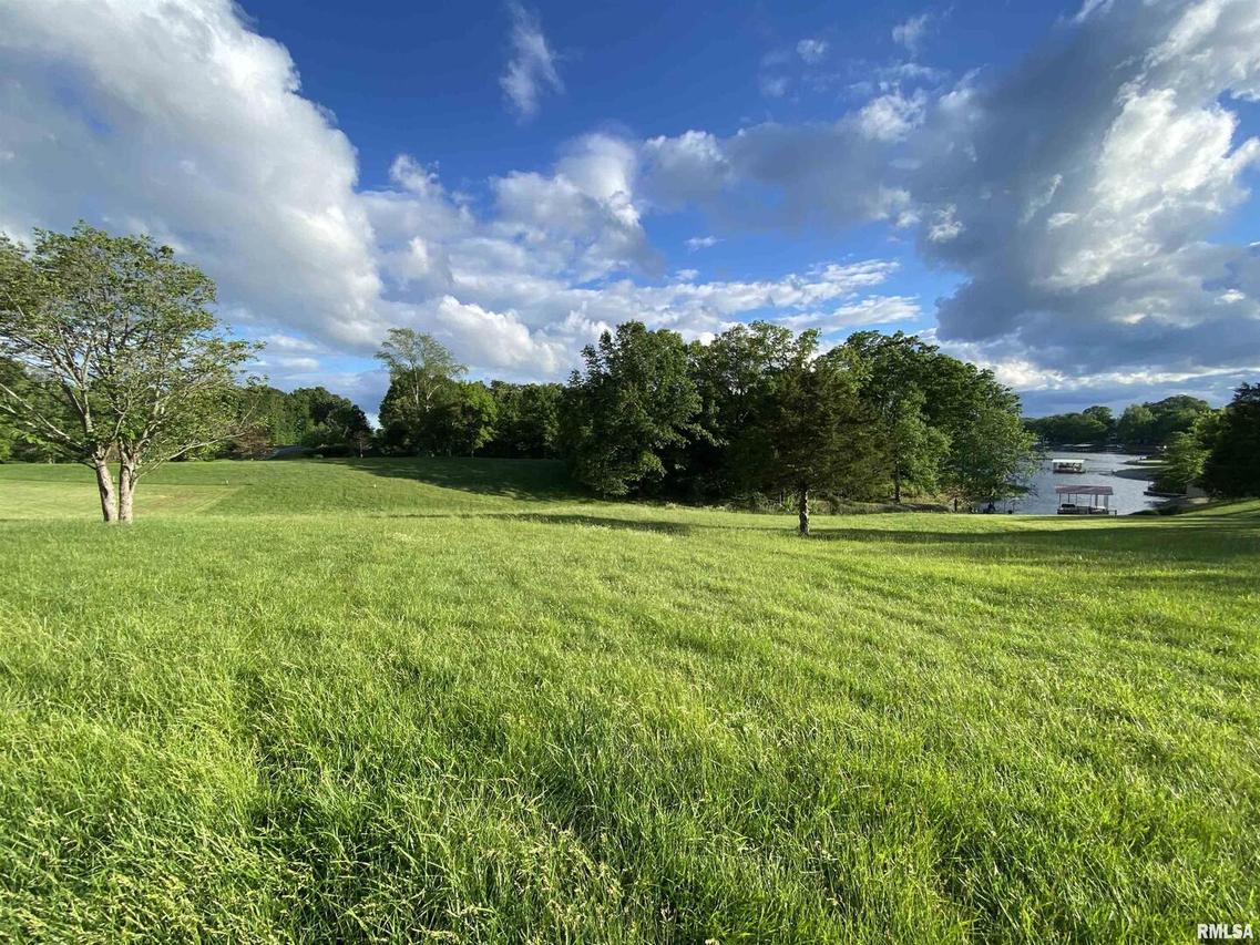 000 Egypt Shores Rd., Creal Springs, IL 62922