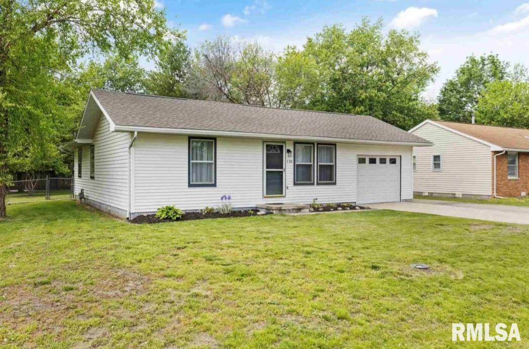 110 N 2nd St., Camp Point, IL 62320