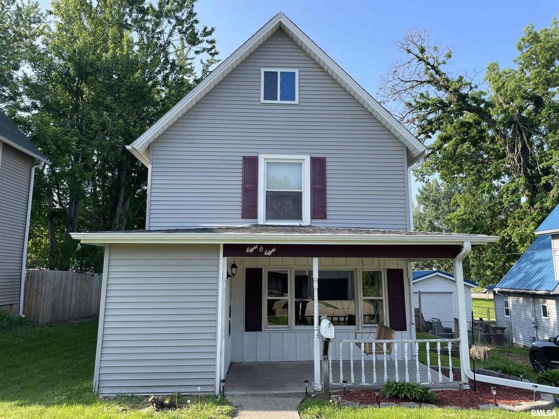 808 8th Ave., Fulton, IL 61252