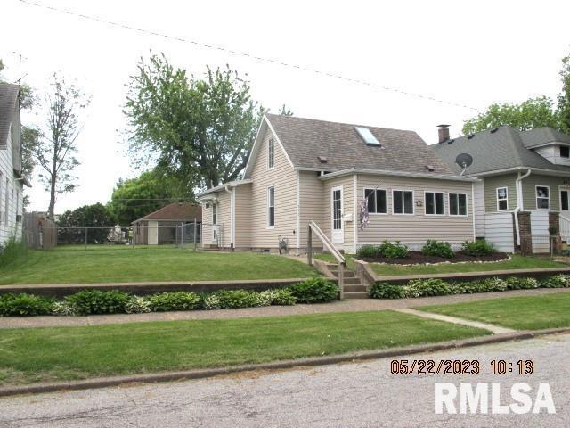 520 17th Ave., Moline, IL 61265