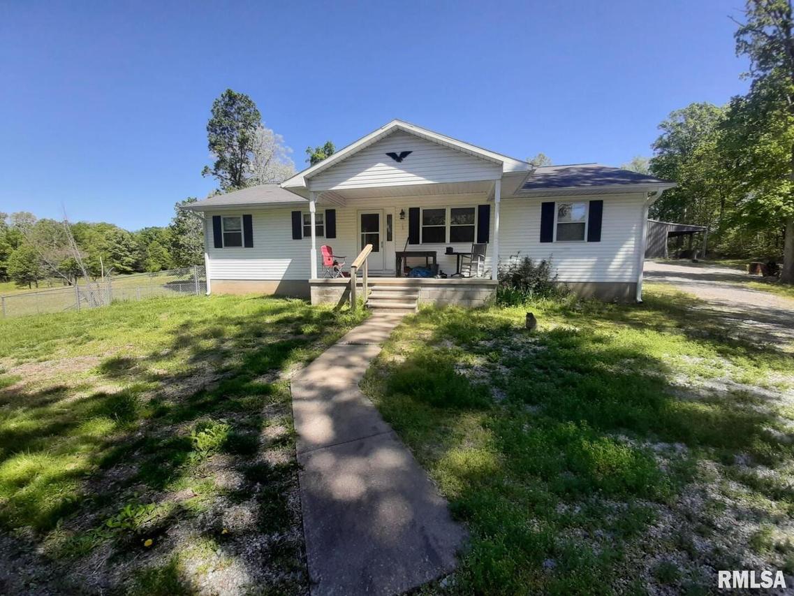 265 Horn Ln., Creal Springs, IL 62922