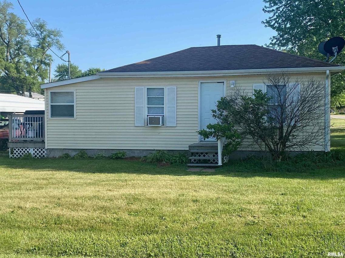 604 7th Ave., Colona, IL 61241