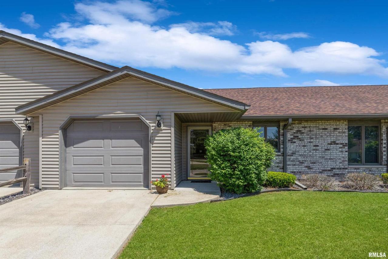 1617 Milnes Dr., Fulton, IL 61252