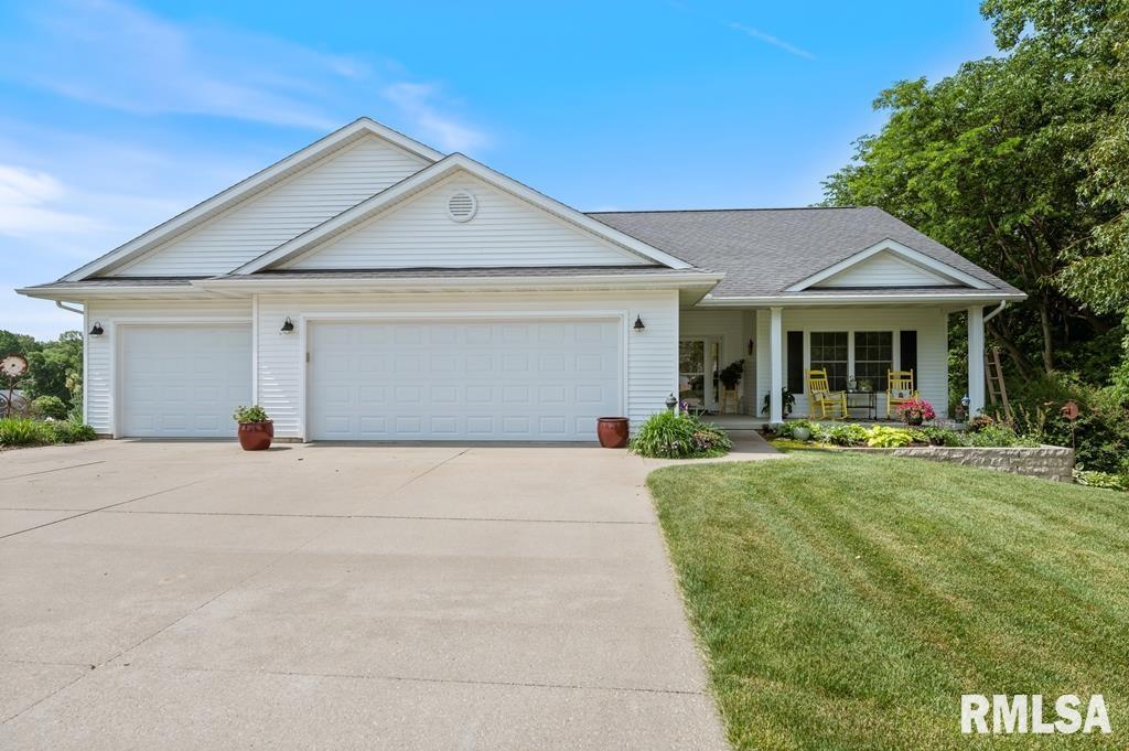 2121 Parkway Dr., Port Byron, IL 61275