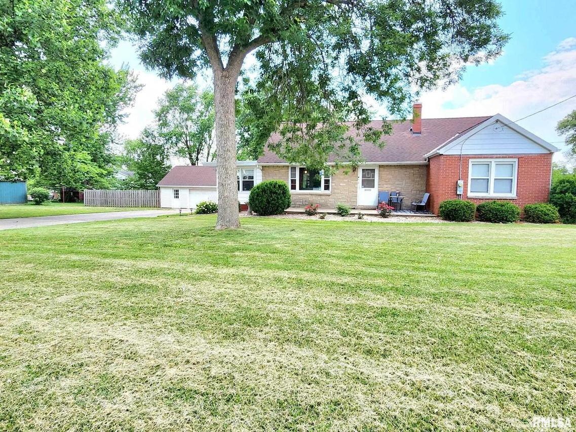 1420 S 28th St., Quincy, IL 62301