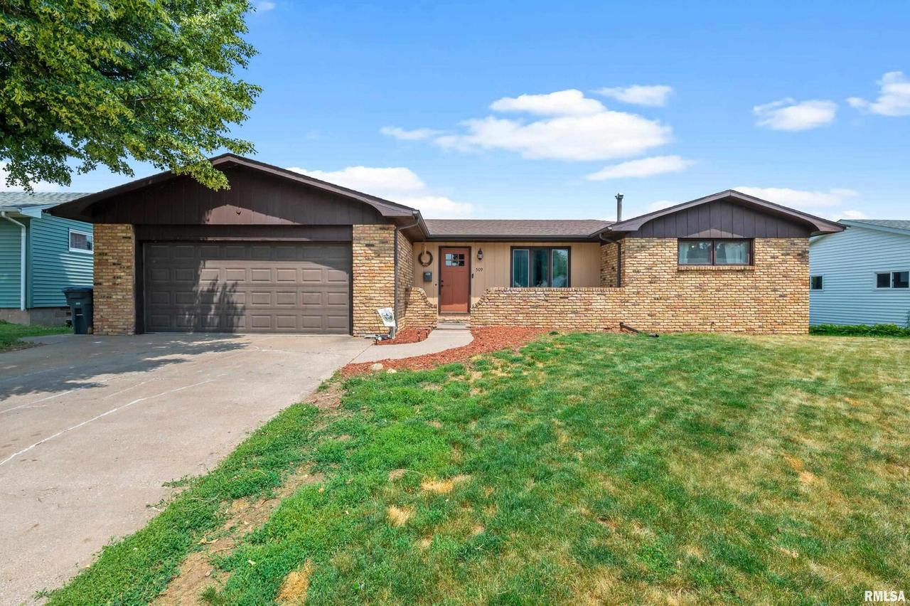 509 12th Ave., Milan, IL 61264