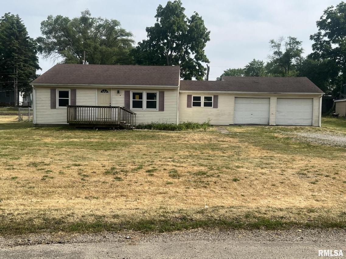 3312 66th Ave., Moline, IL 61265