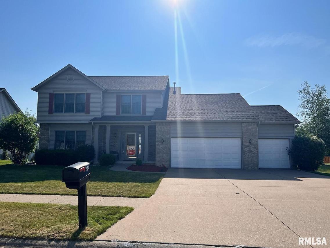 3418 78th Street Ct., Moline, IL 61265