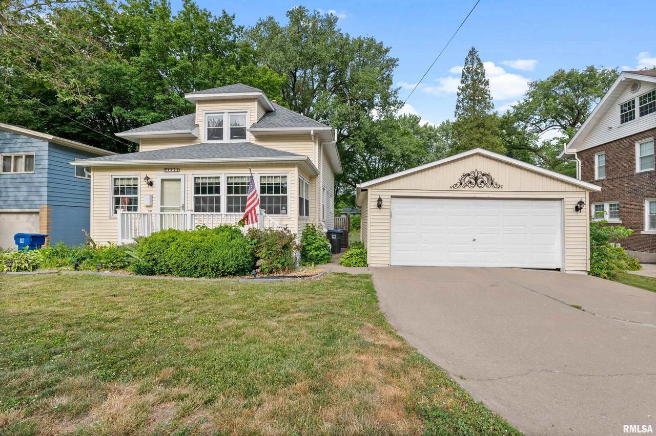 1822 36th St., Moline, IL 61265