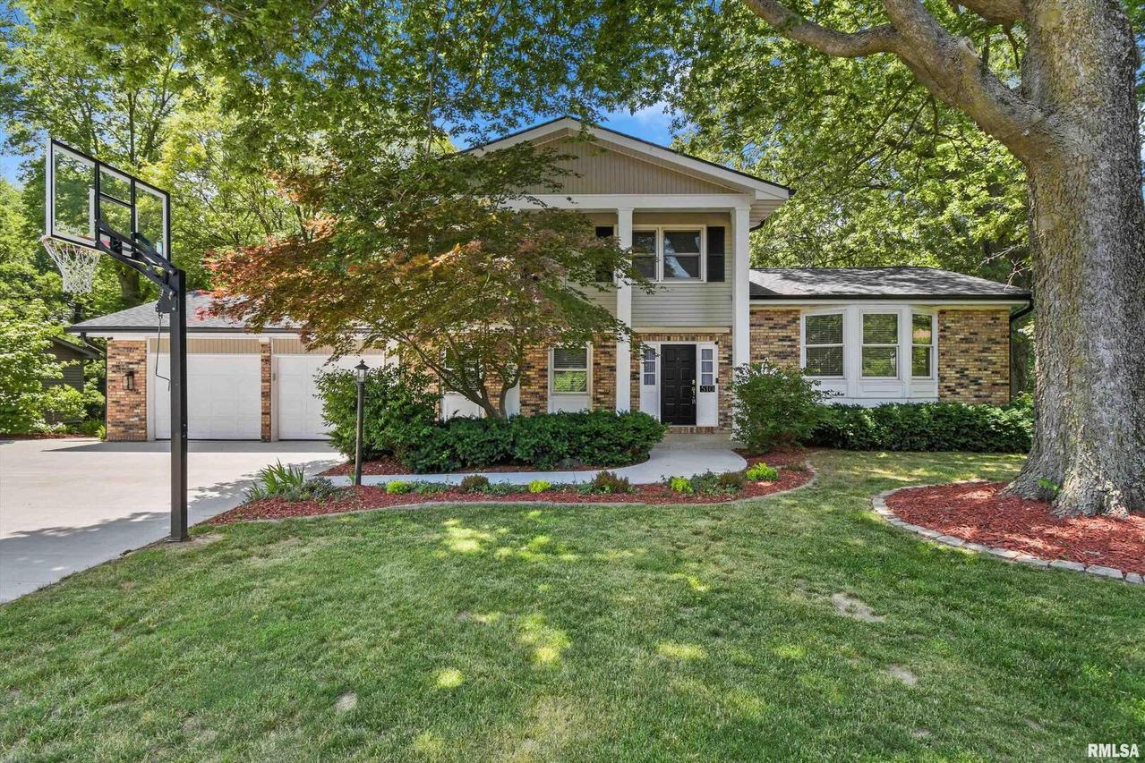 510 E 5th St., Coal Valley, IL 61241