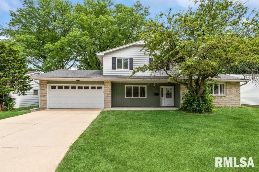 520 41st Ave., East Moline, IL 61244