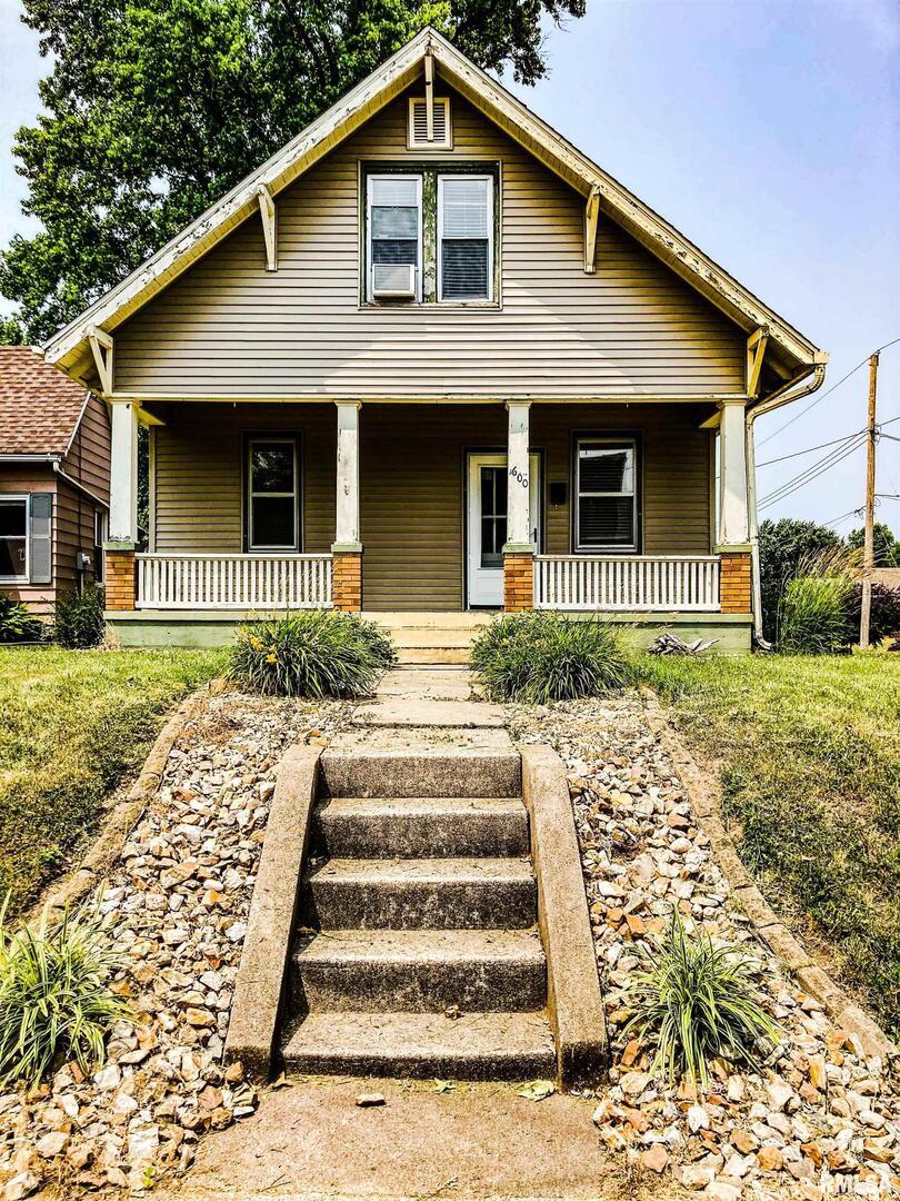 600 S 22nd St., Quincy, IL 62301