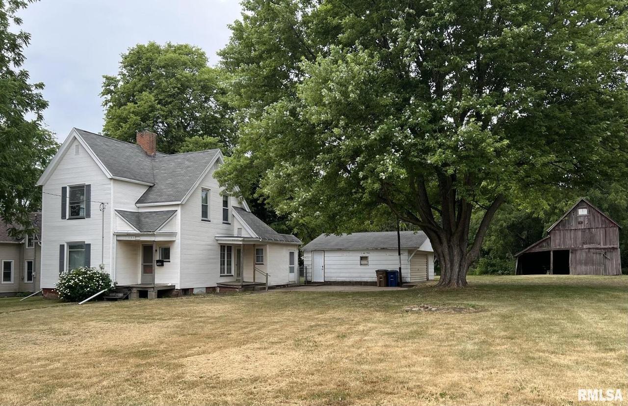 1024 W Division St., Galva, IL 61434