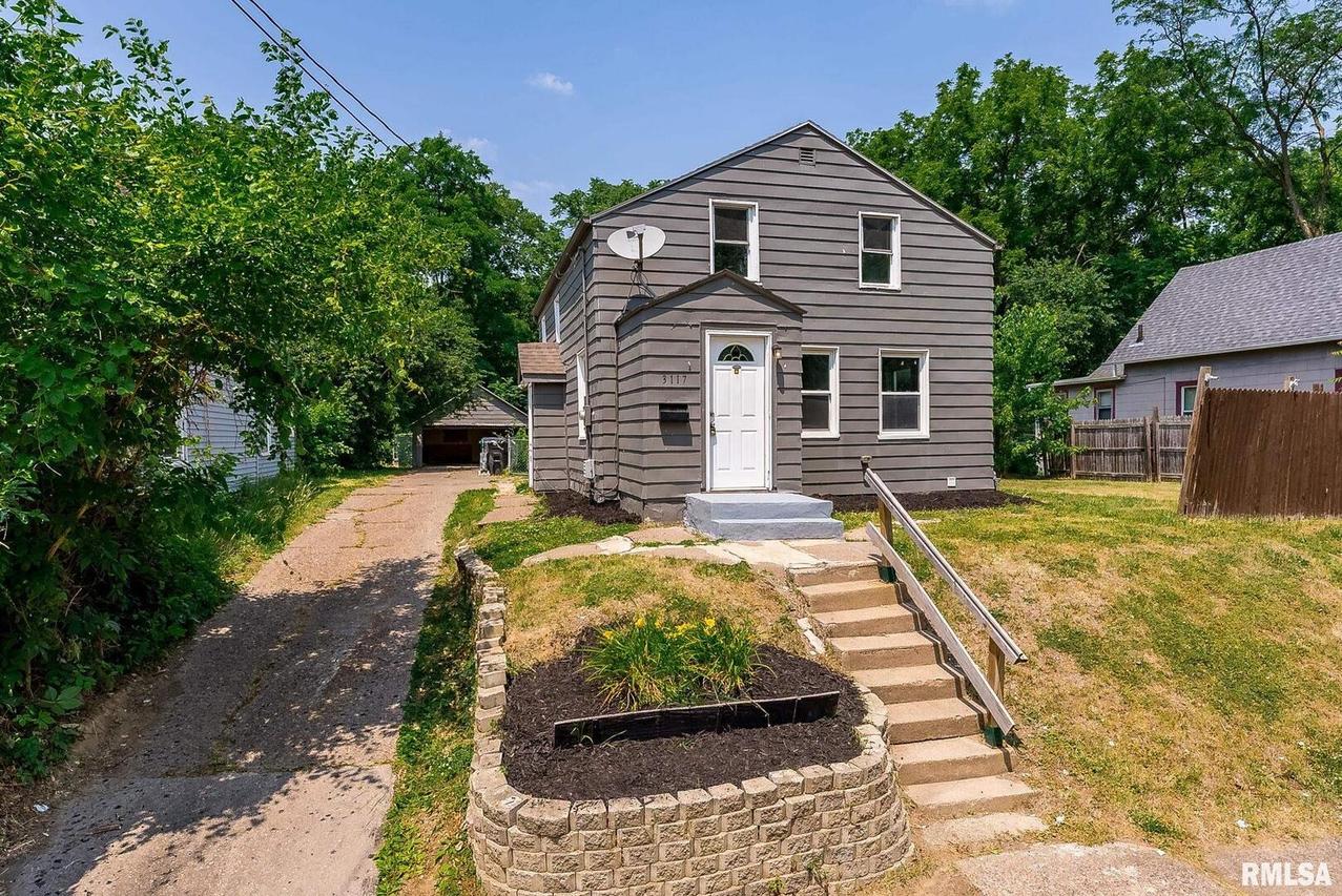 3117 11th Ave. #C, Moline, IL 61265