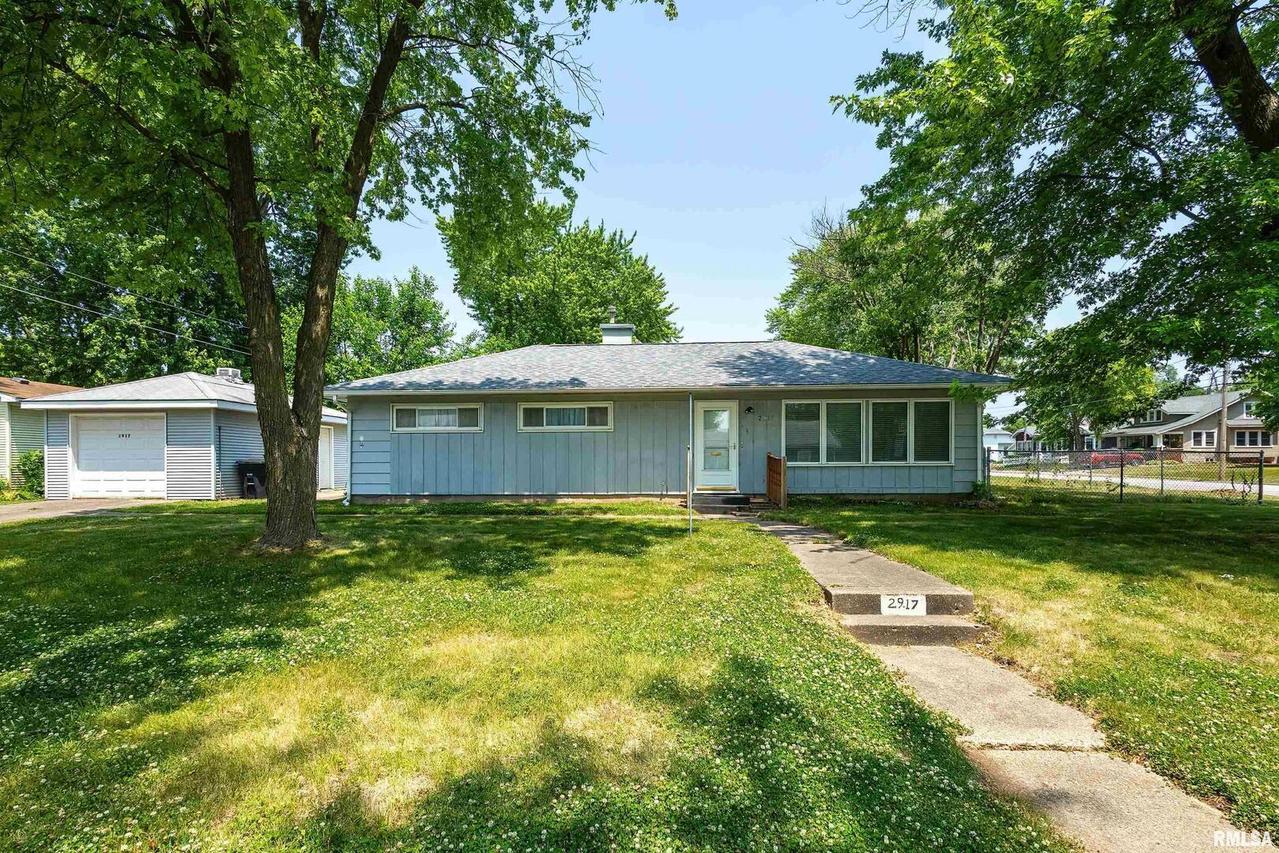 2917 28th Ave., Rock Island, IL 61201