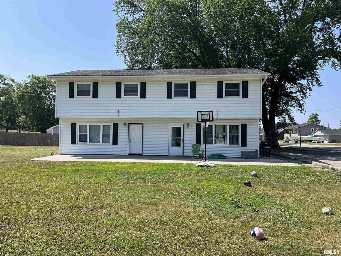 312 5th St. #2, Colona, IL 61241