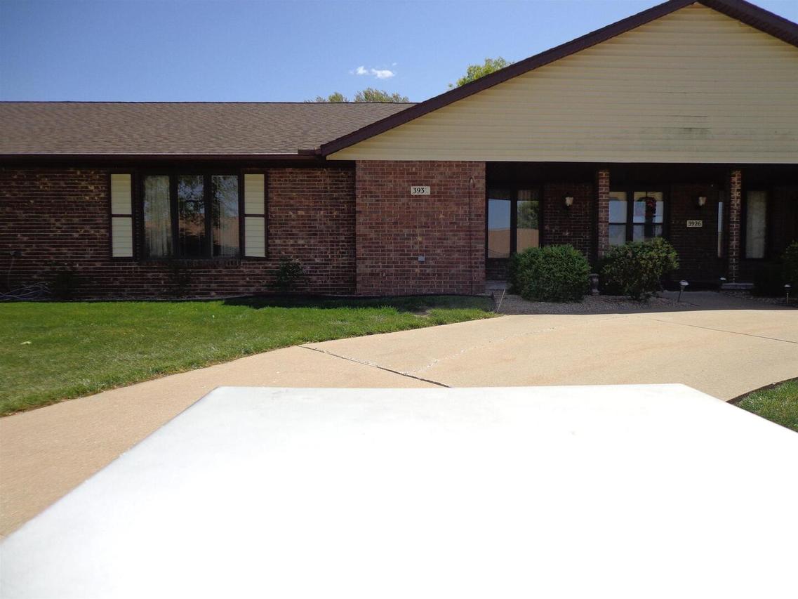 3930 Pine Ridge Dr., Quincy, IL 62305