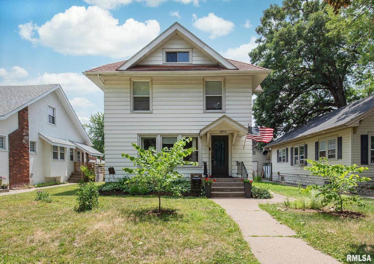 2512 20th Ave., Rock Island, IL 61201