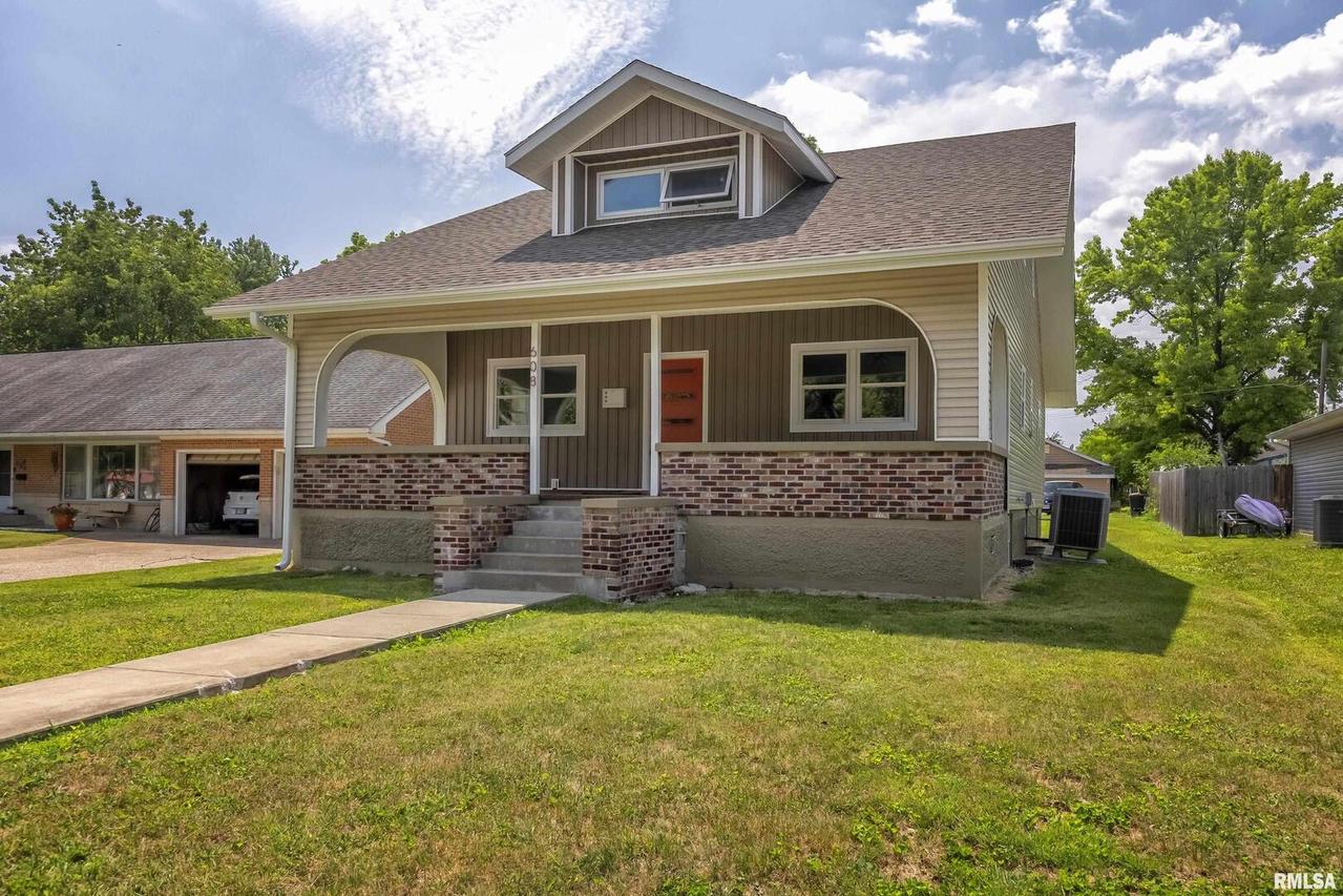 608 S Calumet St., Marion, IL 62959