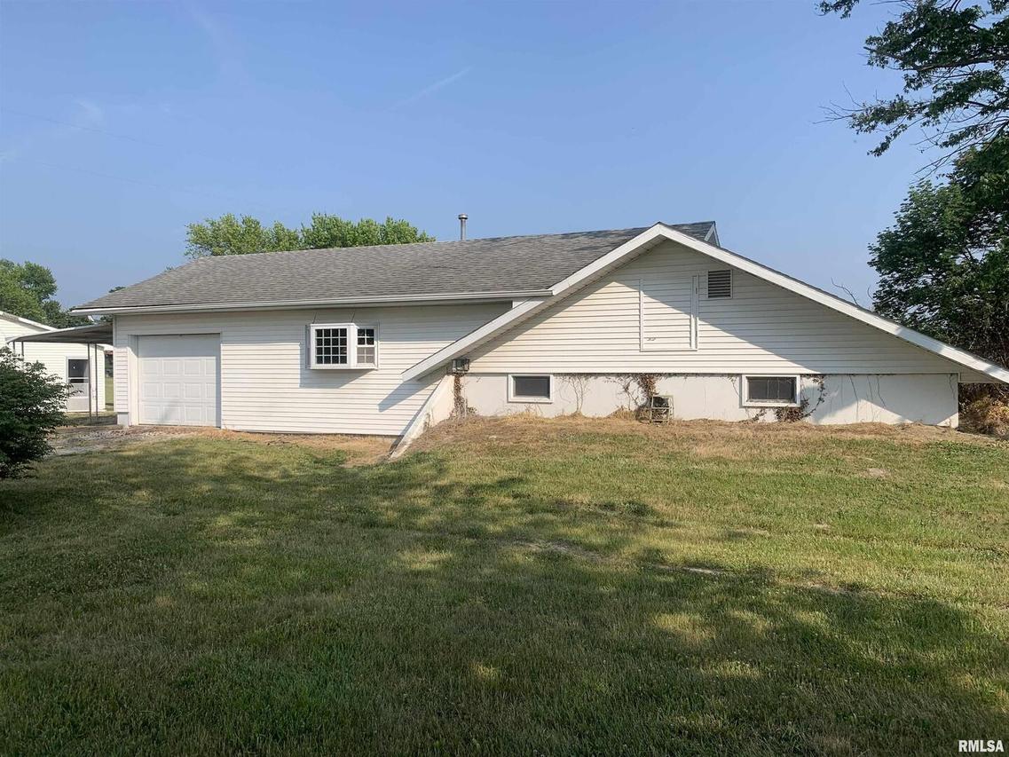 1970 N 1100th Ave., Liberty, IL 62347