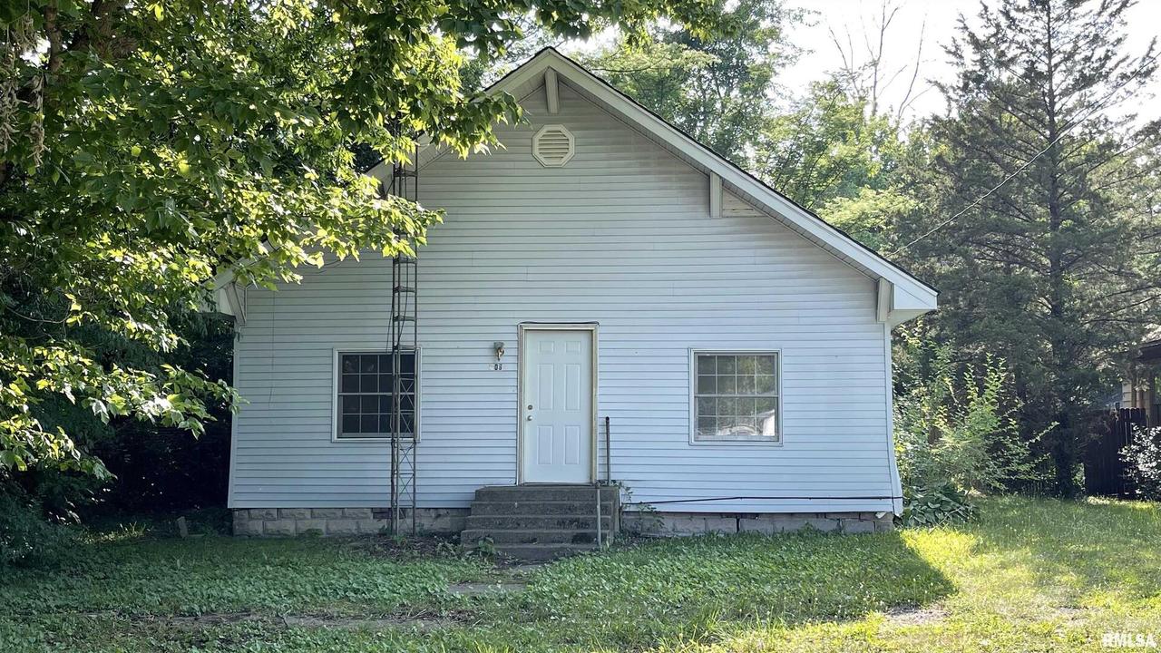 406 S Meadow St., Royalton, IL 62983