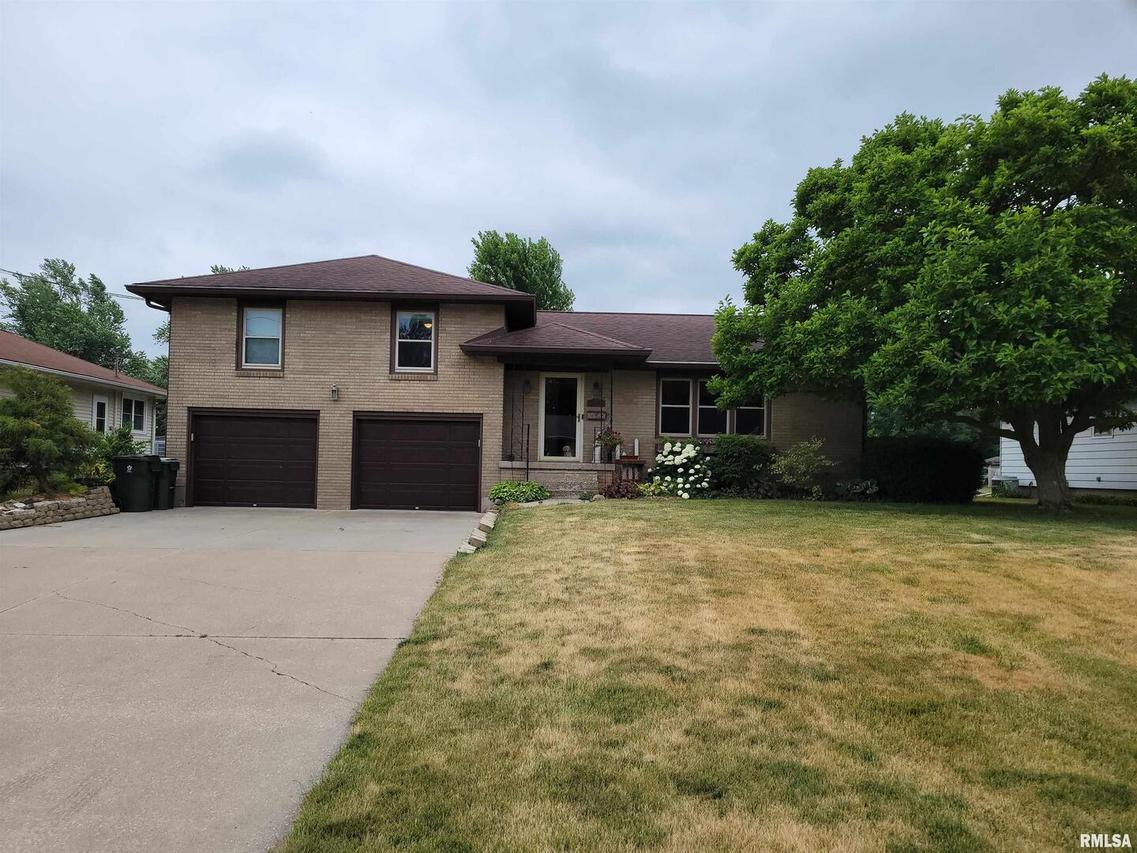 616 E Pearl St., Geneseo, IL 61254