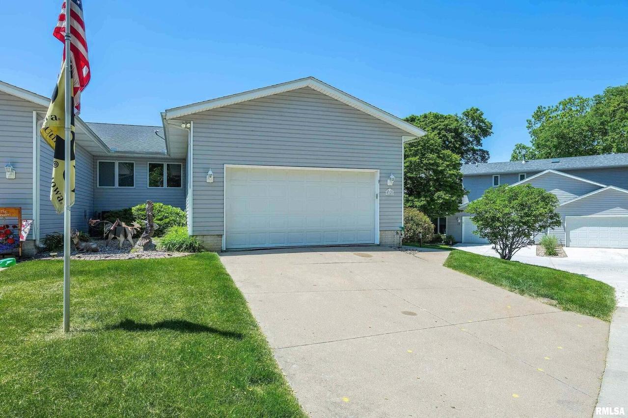 16 Lighthouse Ln., Hampton, IL 61256