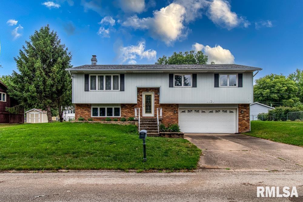 1121 Mark St., Colona, IL 61241