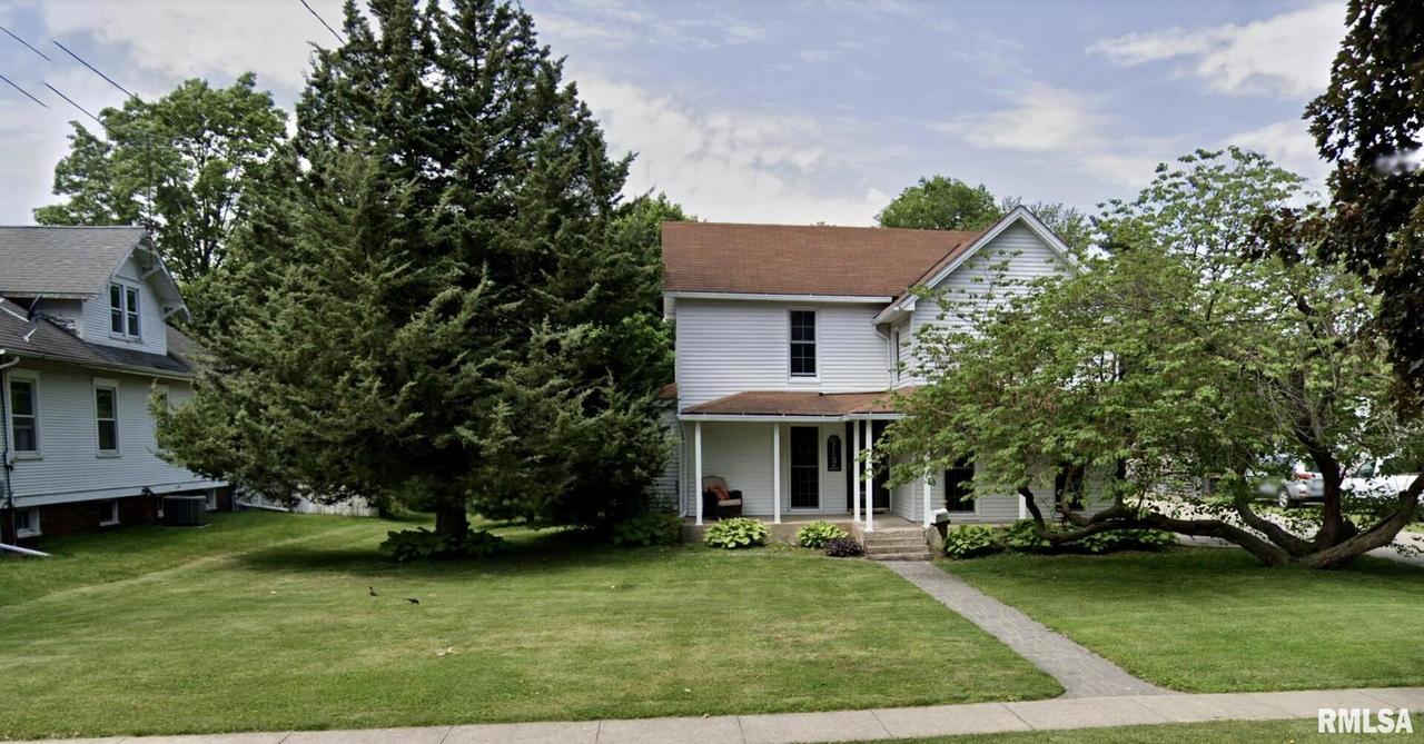 119 N Main St., Cambridge, IL 61238