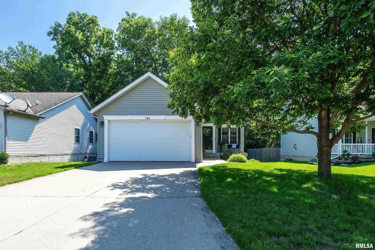 720 Chestnut Dr., Colona, IL 61241