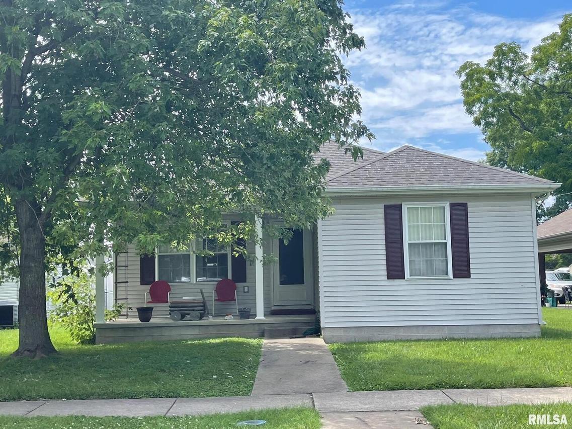 505 N 12th St., Herrin, IL 62948