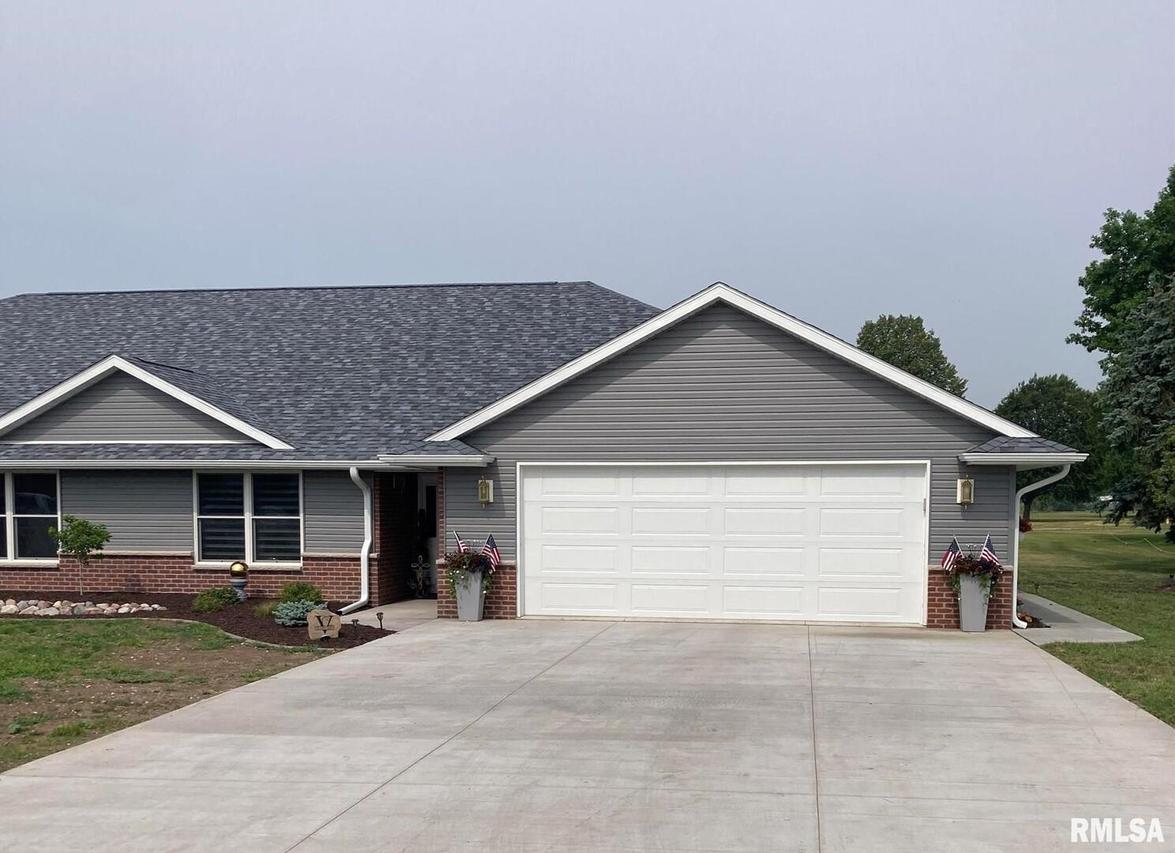 19105 Bluff Rd., Geneseo, IL 61254