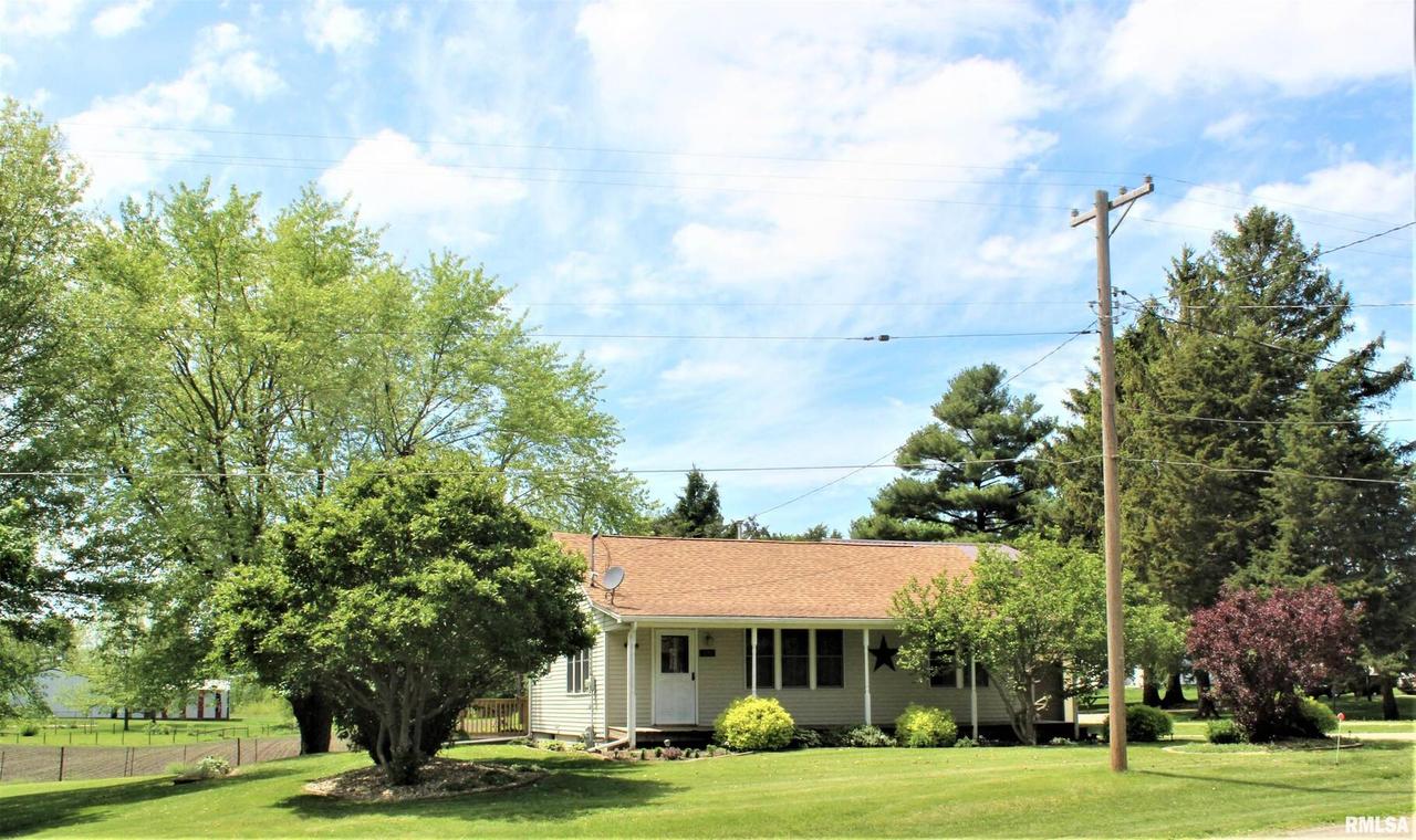 211 N Harlan St., Neponset, IL 61345