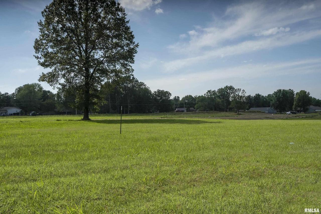 Lot 8 Prairie Meadow Dr., Herrin, IL 62948