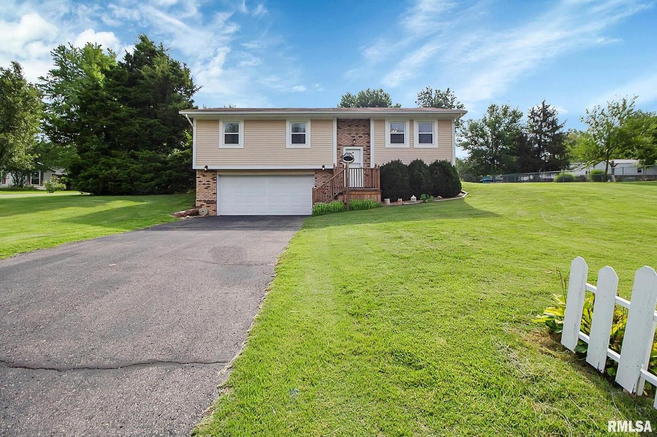 11760 Pennsylvania Dr., Marion, IL 62959