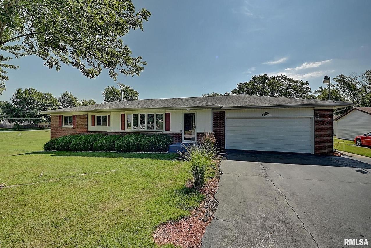 11711 Ridgewood Rd., Milan, IL 61264