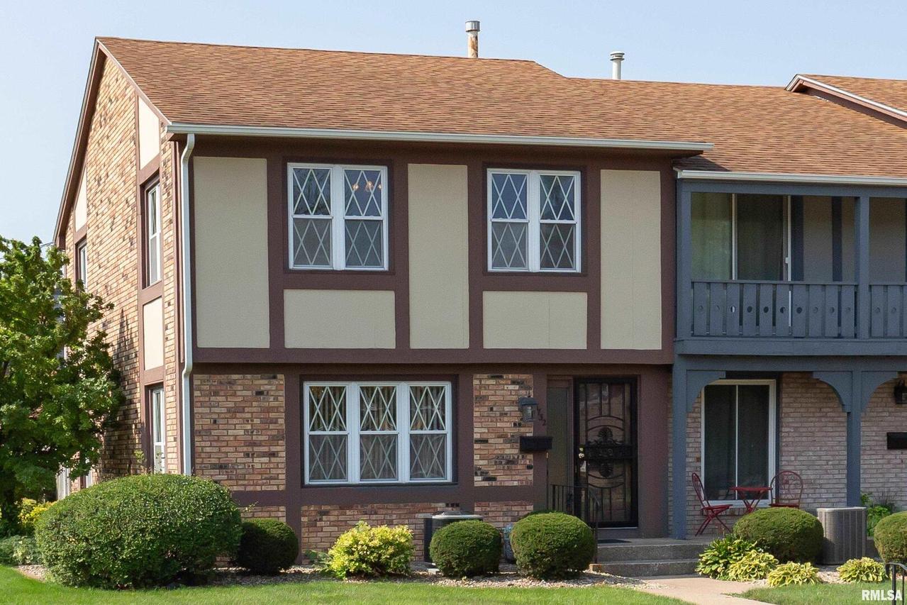 3732 30th Ave., Rock Island, IL 61201