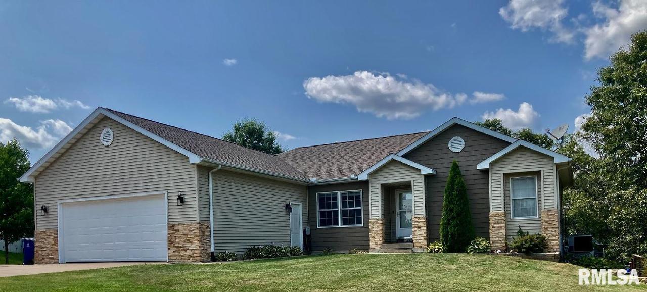 1310 Maple Ct., Sherrard, IL 61281