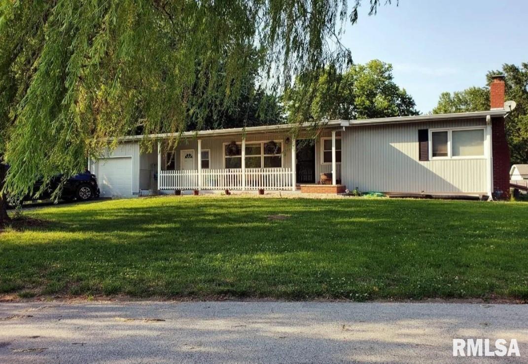 2619 S Lake Dr., Quincy, IL 62305