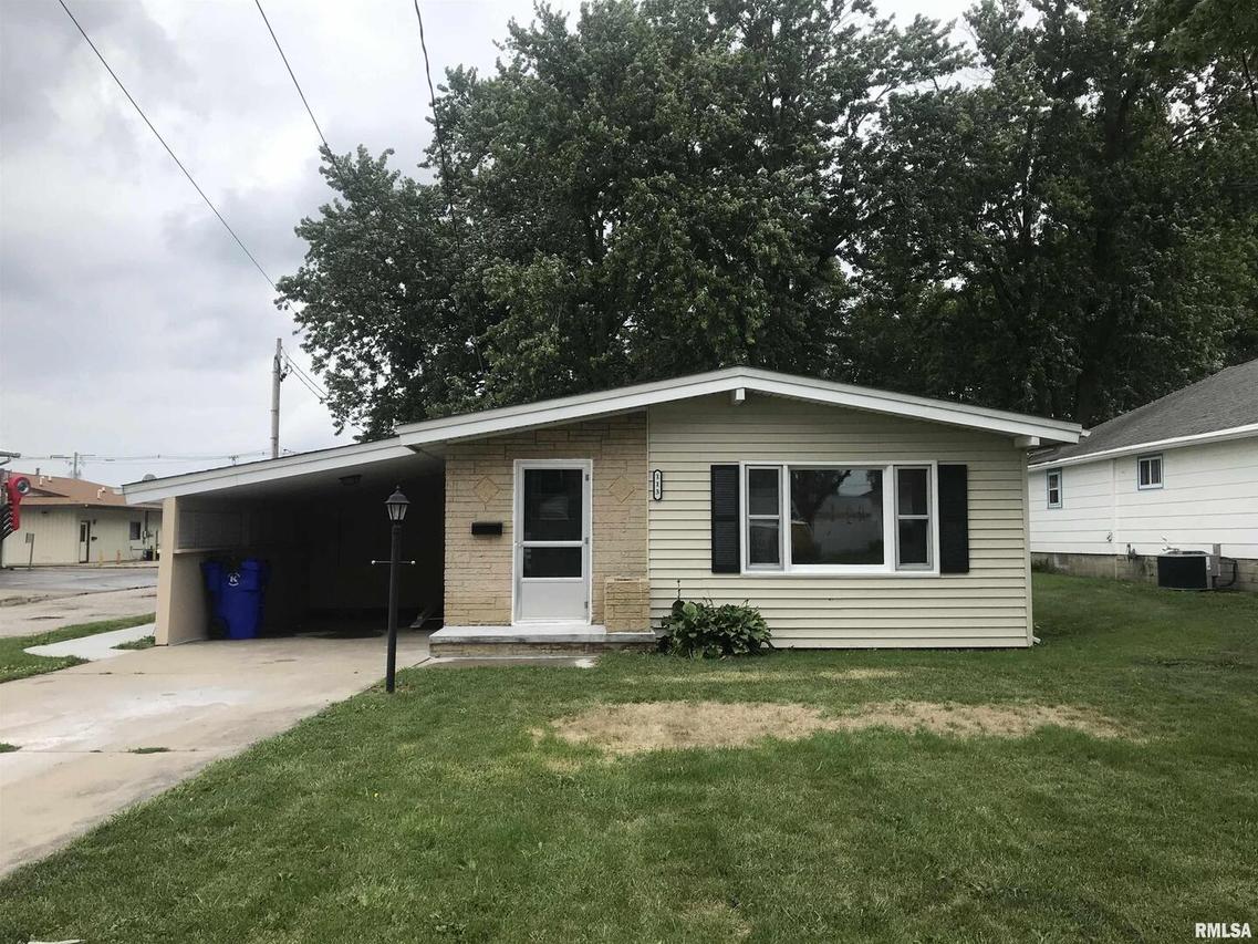 113 W Kellogg Ave., Kewanee, IL 61443