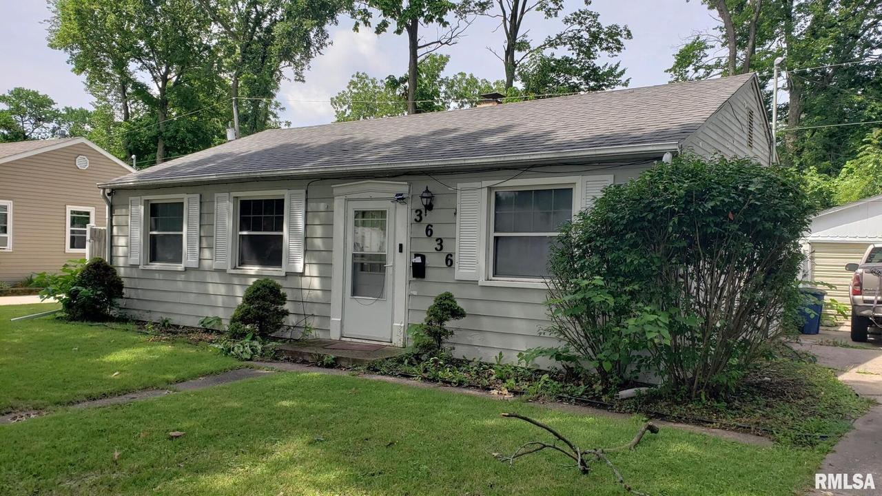 3636 15th Avenue Ct., Moline, IL 61265