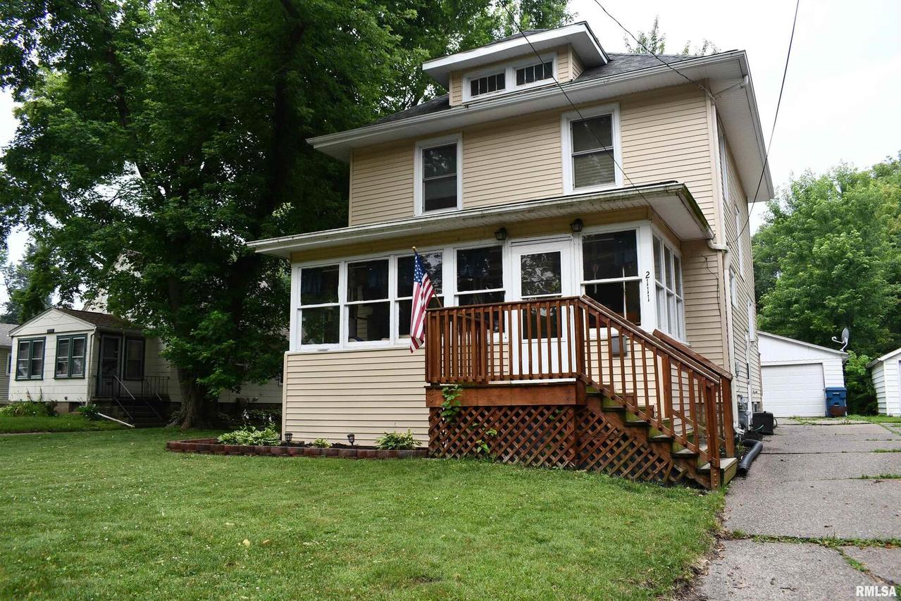 2111 18th St., East Moline, IL 61244