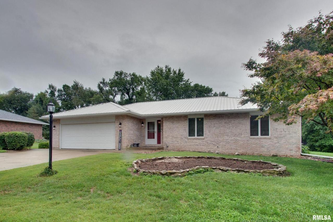 228 Bluff View Rd., Quincy, IL 62305
