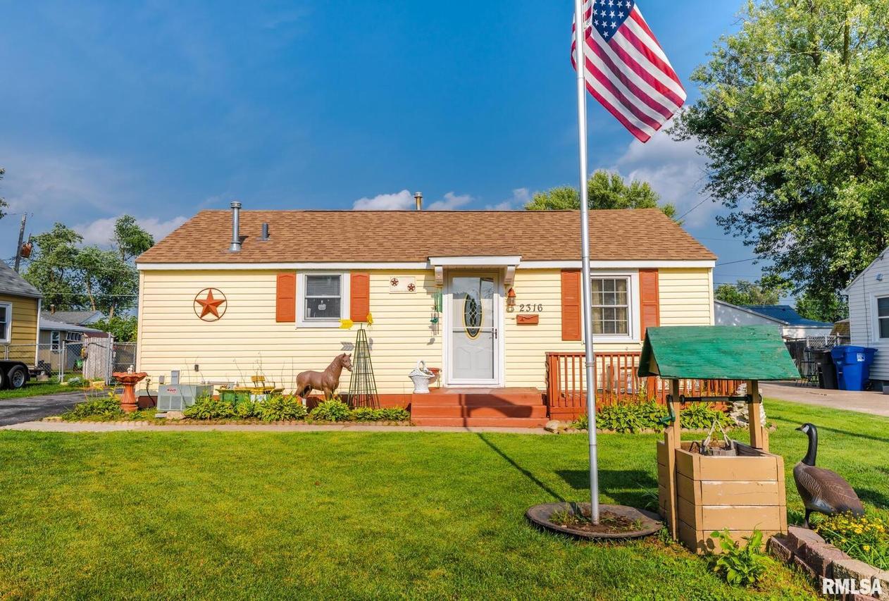 2316 47th St., Moline, IL 61265